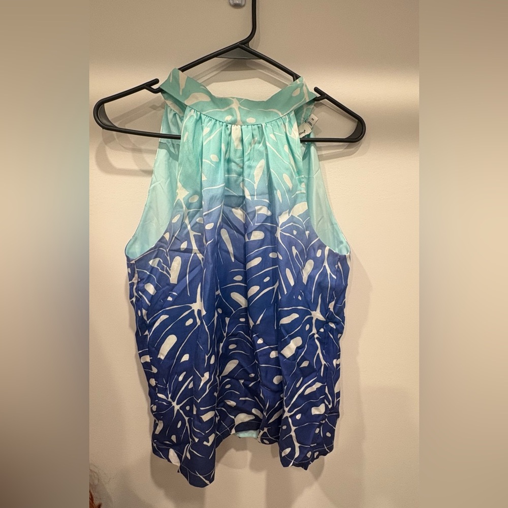Vineyard Vines halter top. Size 2. Never worn